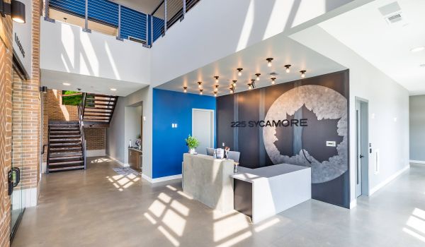 225 Sycamore apartment community lounge and entrance
