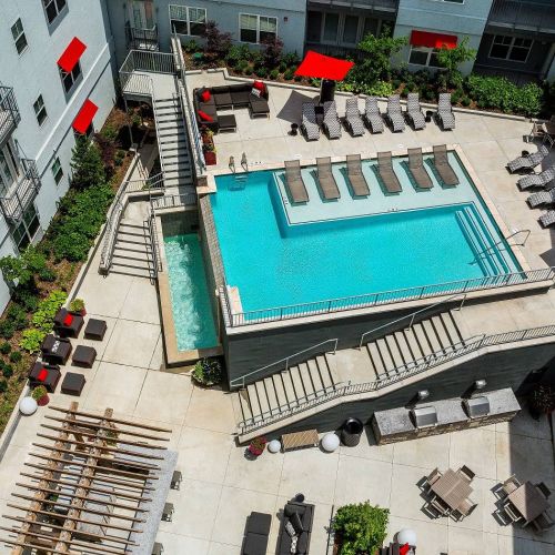 51 Main apartments community pool