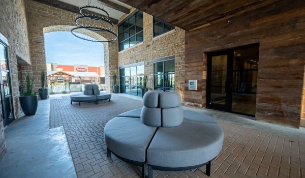 The Village at Rayzor Ranch building exterior outdoor courtyard