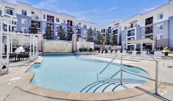 Domain at City Center community pool and outdoor lounge