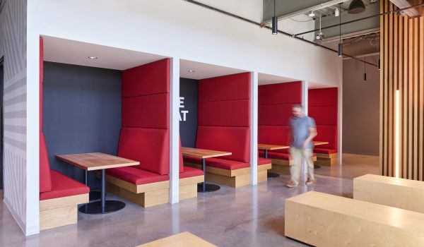 Avenue 82 meeting pods and workspace