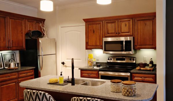 Highlands Lodge luxury apartment kitchen